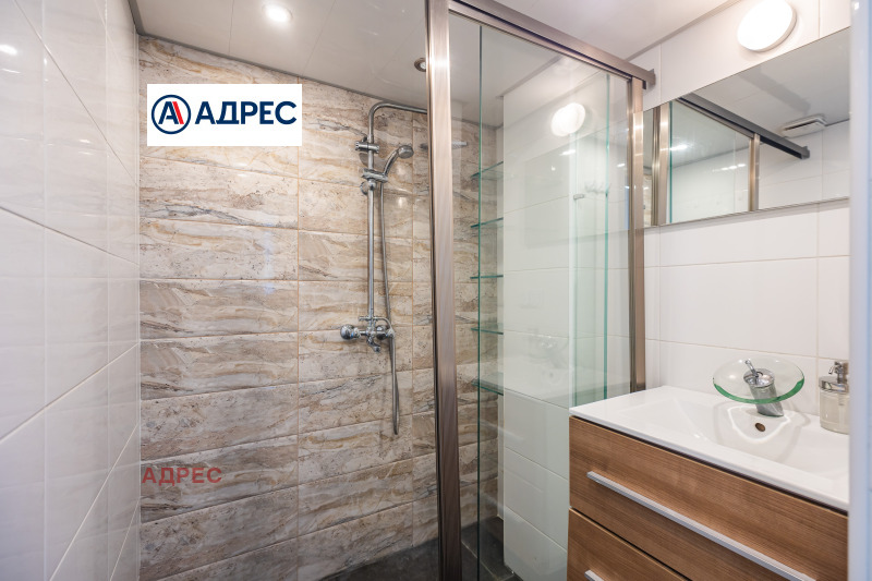 K pronájmu  1 ložnice Varna , Biznes chotel , 70 m2 | 93638345 - obraz [11]
