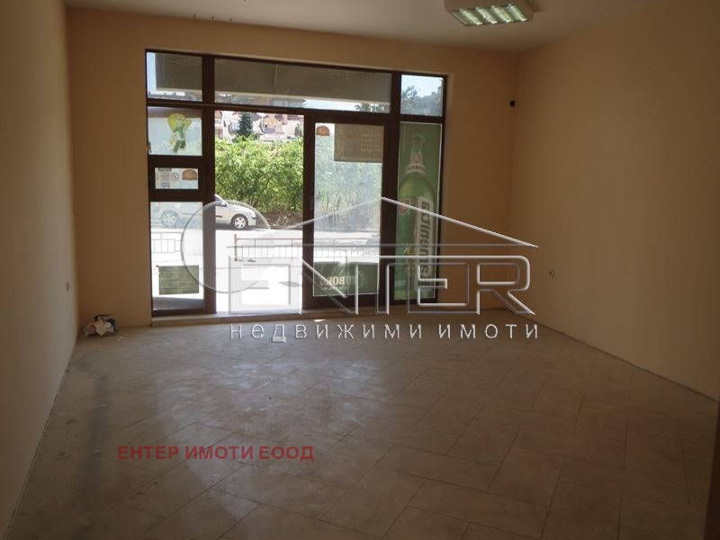 Kiralık  Mağaza Varna , Cveten kvartal , 45 metrekare | 98049037