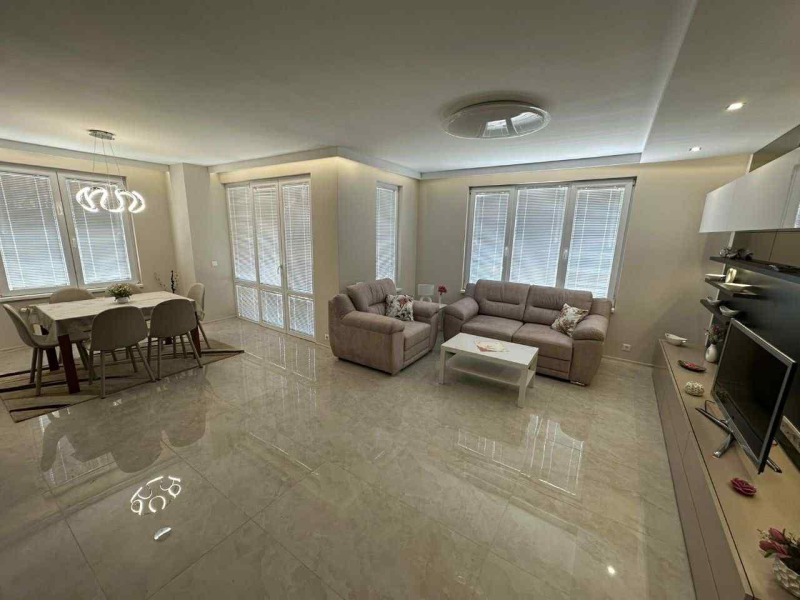 Te huur  3 slaapkamers Sofia , Manastirski livadi , 155 m² | 67573993 - afbeelding [2]