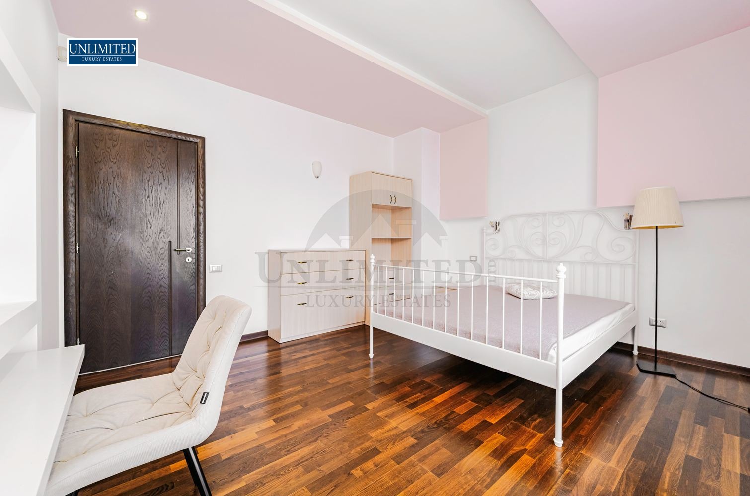 Дава под наем 4-СТАЕН, гр. София, Витоша, снимка 11 - Апартаменти - 54189657