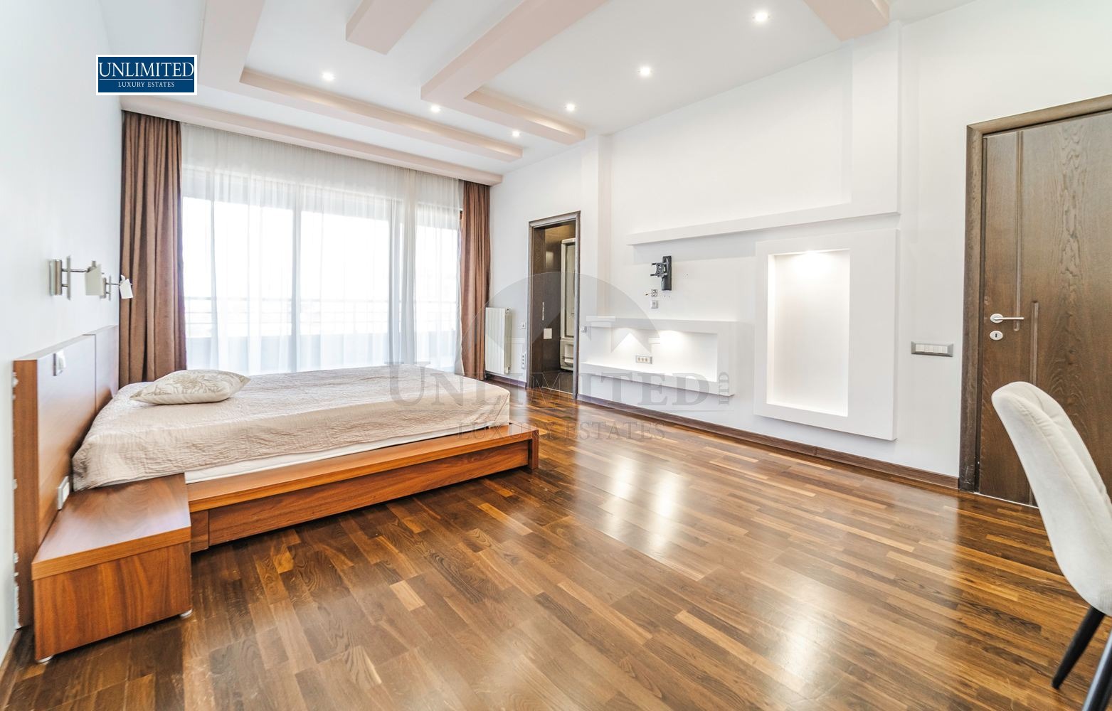 Дава под наем 4-СТАЕН, гр. София, Витоша, снимка 16 - Апартаменти - 54189657