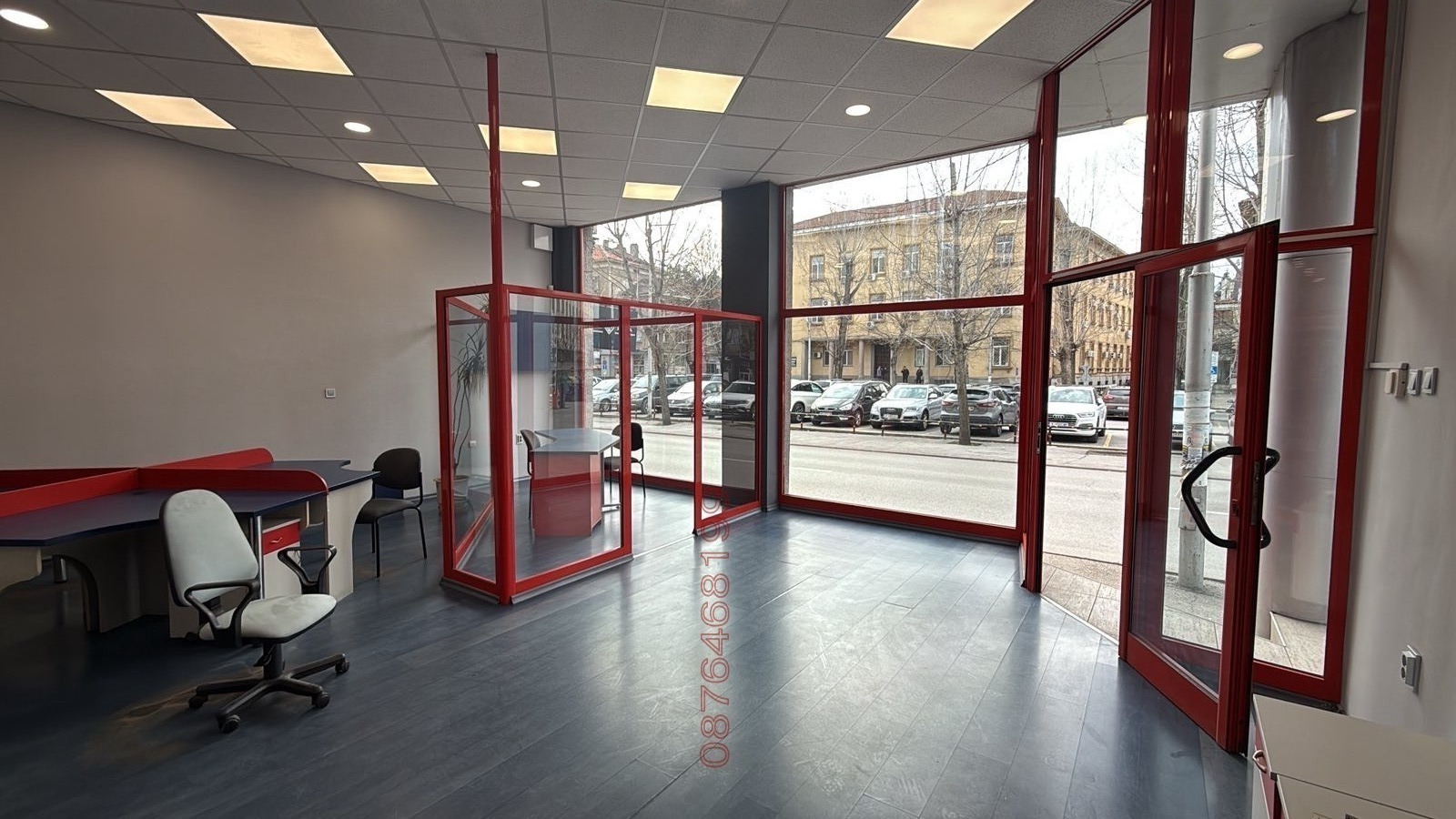 Дава под наем ОФИС, гр. Хасково, Център, снимка 2 - Офиси - 54002867