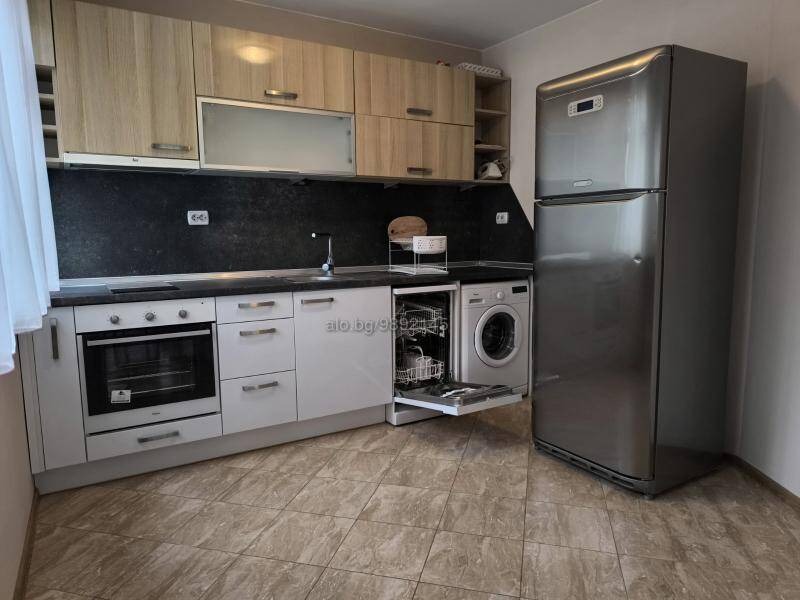 De inchiriat  1 dormitor Burgas , Țentâr , 66 mp | 16869019 - imagine [3]