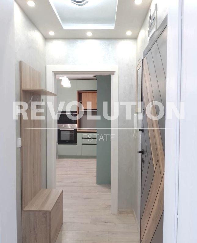 Издаје се  1 спаваћа соба Варна , Вазраждане 4 , 55 м2 | 47534401 - слика [8]