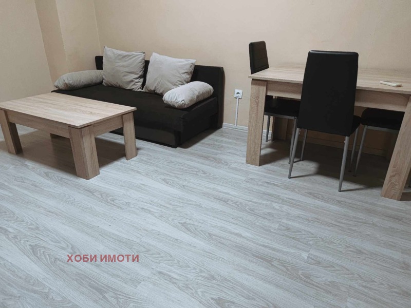 De inchiriat  1 dormitor Plovdiv , Vâstaniciesci , 65 mp | 34125522