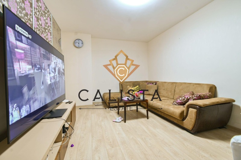 Под наем 2-СТАЕН, град София, Света Троица • 949 лв. / 485.22 € • 48805221 1