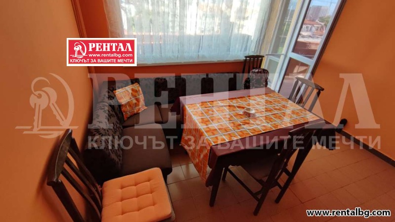 Zu vermieten  3+ Schlafzimmer Plowdiw , Kjutschuk Parisch , 88 qm | 86583681 - Bild [12]