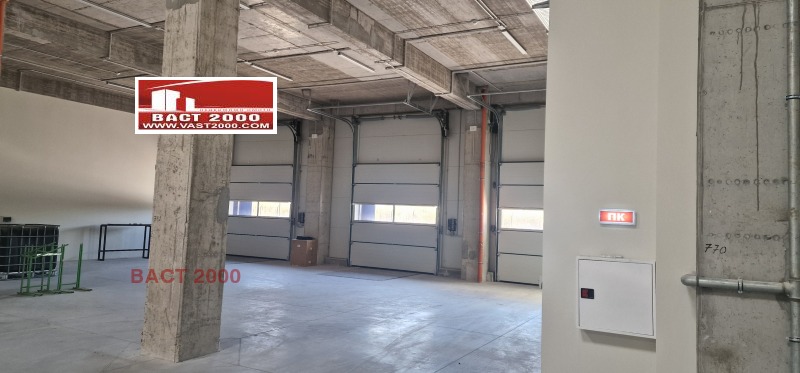 K pronájmu  Úložný prostor Sofia , Gorubljane , 1500 m2 | 58161489 - obraz [2]