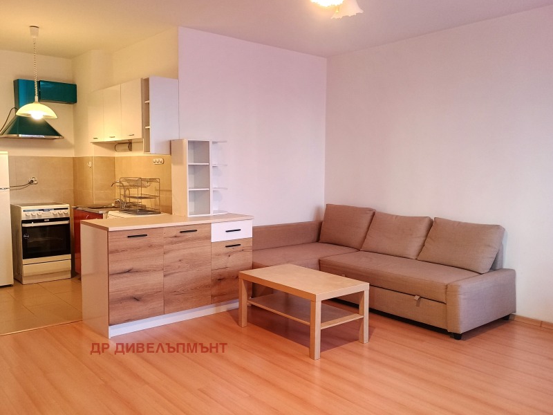 Издаје се  1 спаваћа соба Софија , Дарвеница , 68 м2 | 74055338