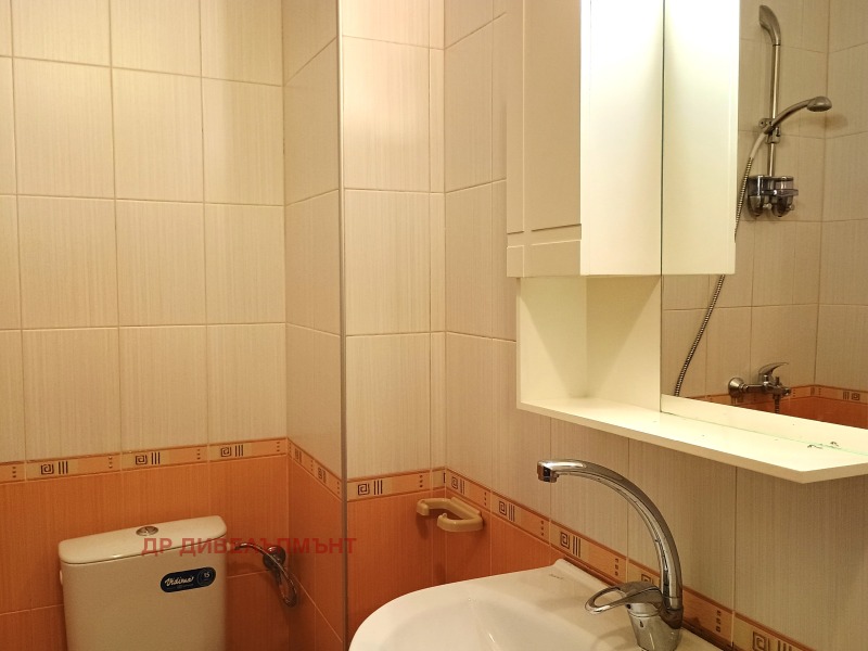 Издаје се  1 спаваћа соба Софија , Дарвеница , 68 м2 | 74055338 - слика [9]