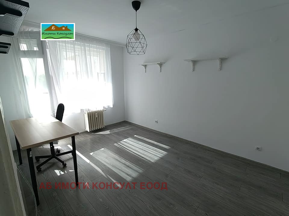 Дава под наем 3-СТАЕН, гр. София, Хладилника, снимка 9 - Апартаменти - 55881616