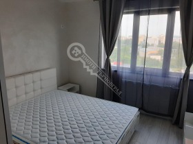 1 quarto Zona B, Veliko Tarnovo 4