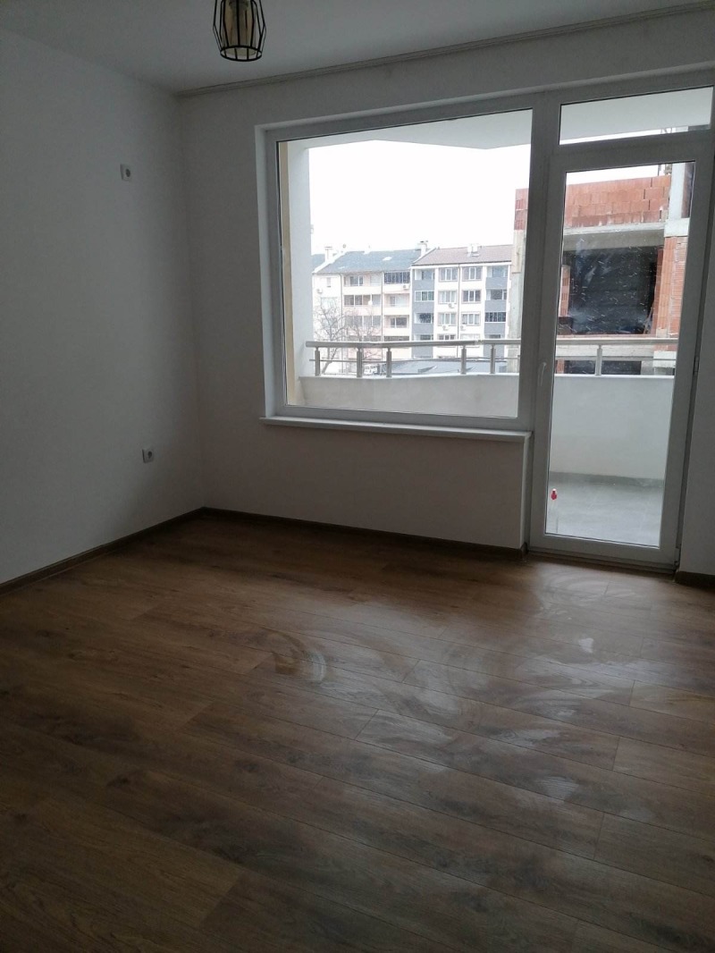 Te huur  1 slaapkamer Kardzjali , Vazrozjdentsi , 75 m² | 11795014 - afbeelding [4]