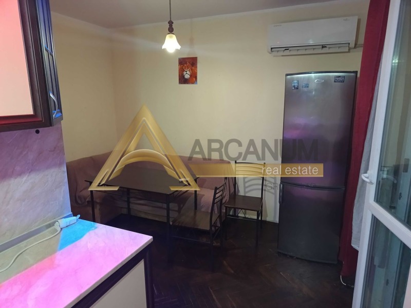 Do wynajęcia  3 sypialnie Warna , Ljatno kino Trakija , 100 mkw | 67038882 - obraz [2]