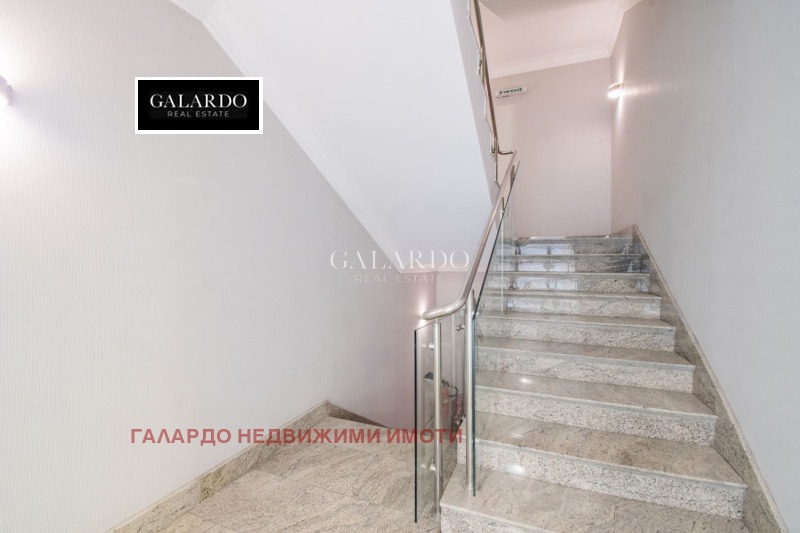 Te huur  Kantoor Sofia , Tsentar , 753 m² | 60661095 - afbeelding [13]