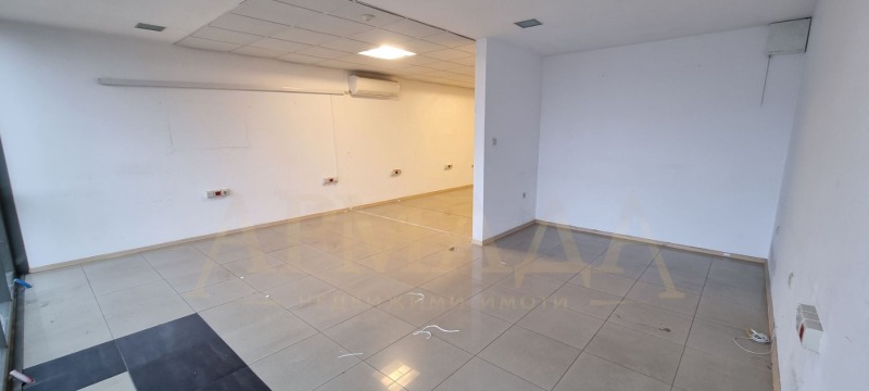 K pronájmu  Kancelář Plovdiv , Trakija , 88 m2 | 93745292
