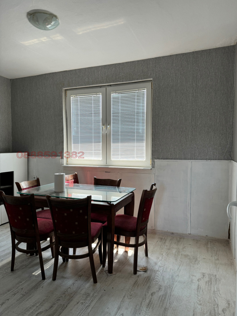 Дава под наем ЕТАЖ ОТ КЪЩА, гр. София, Горубляне, снимка 3 - Етаж от къща - 53391252