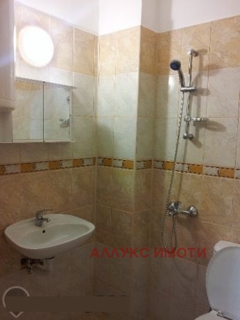 Дава под наем 2-СТАЕН, гр. Русе, Център, снимка 3 - Апартаменти - 56093212