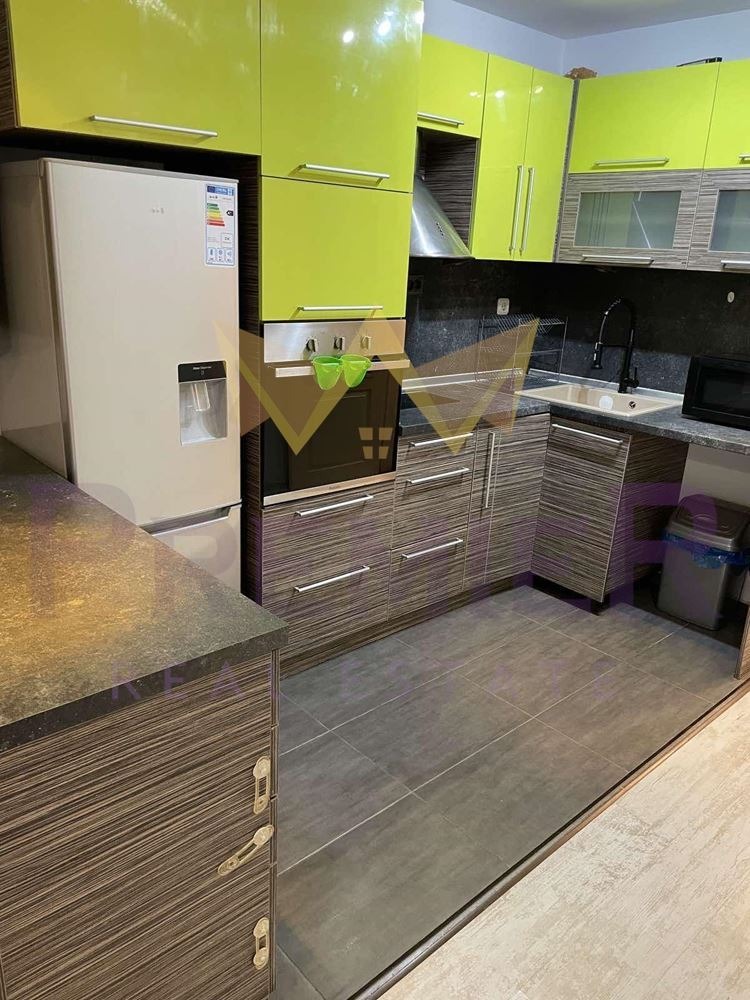 Дава под наем 3-СТАЕН, гр. Варна, Възраждане 1, снимка 2 - Апартаменти - 54218121