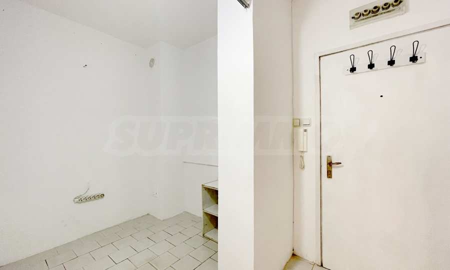 Дава под наем 2-СТАЕН, гр. София, Лозенец, снимка 8 - Апартаменти - 54004904