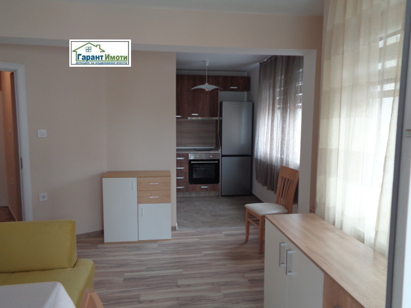 Дава под наем  3-стаен град Габрово , Център , 79 кв.м | 73519492 - изображение [2]