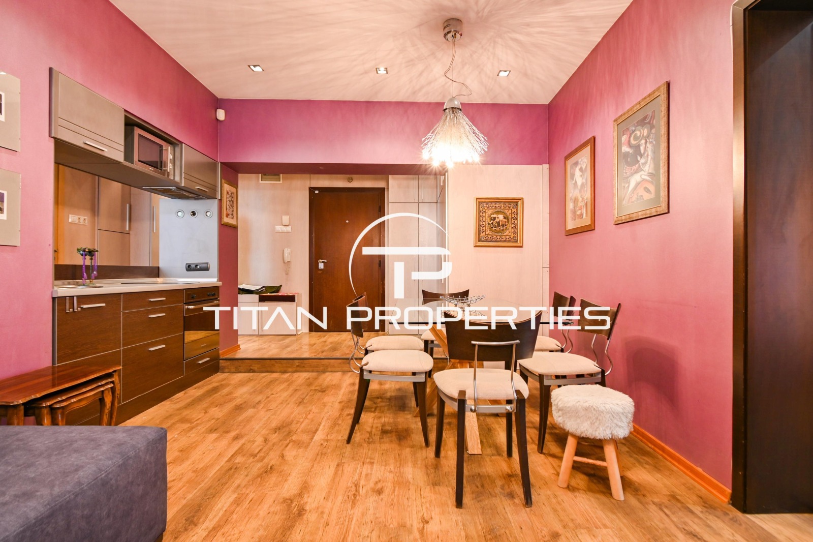 Дава под наем 3-СТАЕН, гр. София, Център, снимка 2 - Апартаменти - 55142002