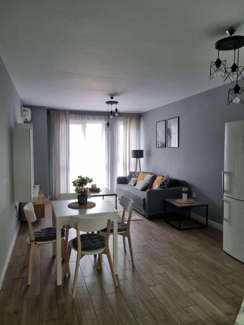 Под наем 2-СТАЕН, град Варна, Базар Левски • 500 € / 977.91 лв. • 28762665 1