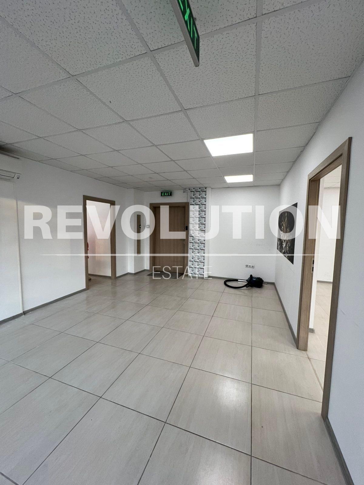 Дава под наем ОФИС, гр. Варна, Трошево, снимка 3 - Офиси - 53970889