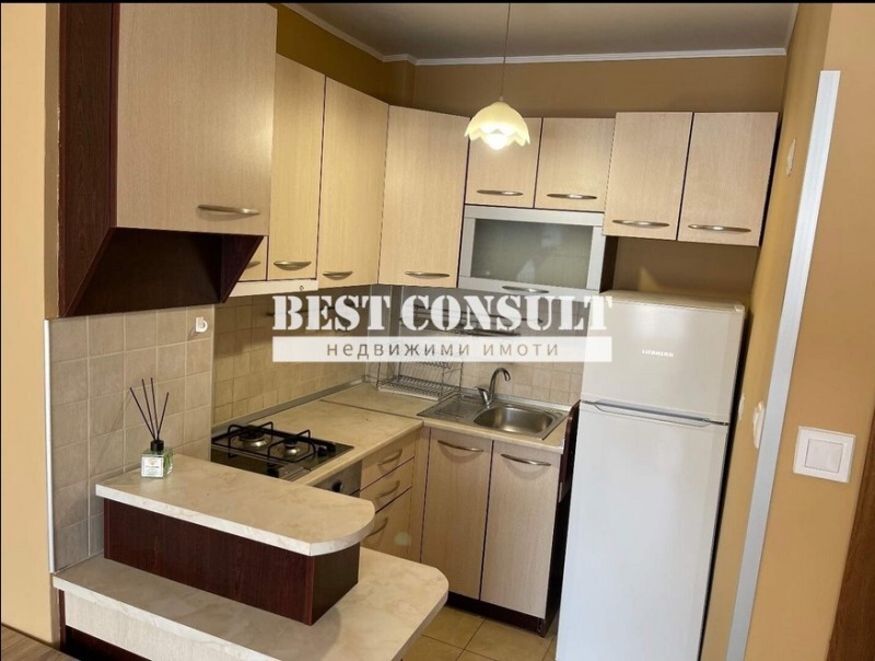 Para alugar  1 quarto Ruse , Vazrajdane , 50 m² | 48880802 - imagem [2]