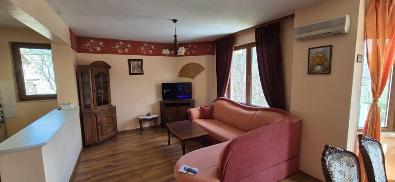 De inchiriat  1 dormitor Sofia , Bancia , 50 mp | 57527000 - imagine [2]