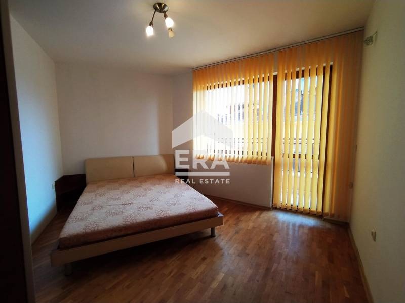 Zu vermieten  2 Schlafzimmer Warna , Grazka mahala , 83 qm | 47398091 - Bild [6]