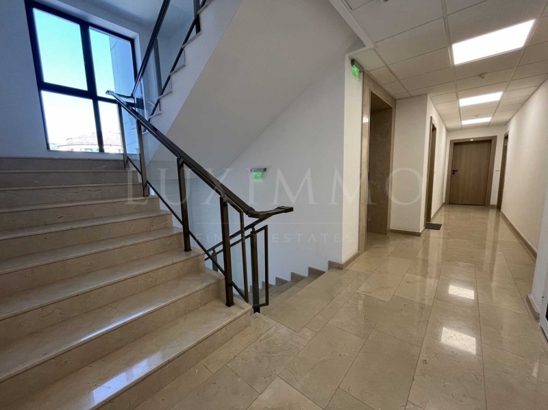 Дава под наем  3-стаен град София , Кръстова вада , 107 кв.м | 87901882 - изображение [13]