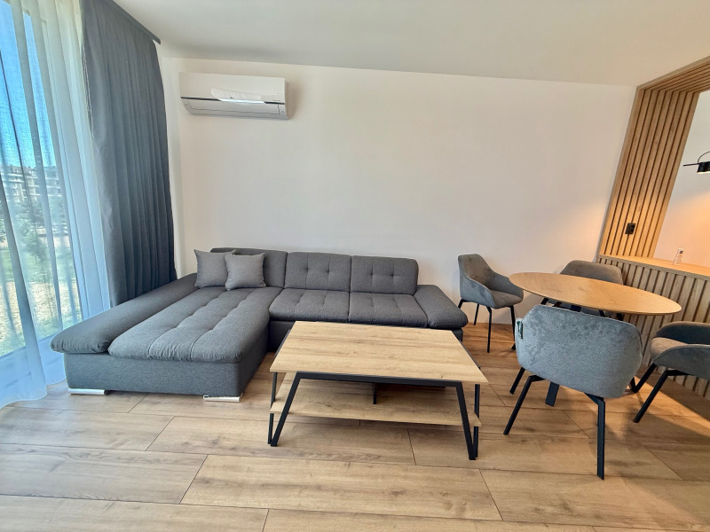 Til leje  1 soveværelse Sofia , Vitosha , 70 kvm | 94434207 - billede [3]