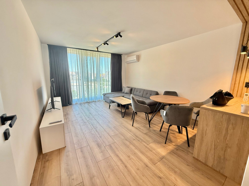 Til leje  1 soveværelse Sofia , Vitosha , 70 kvm | 94434207 - billede [5]