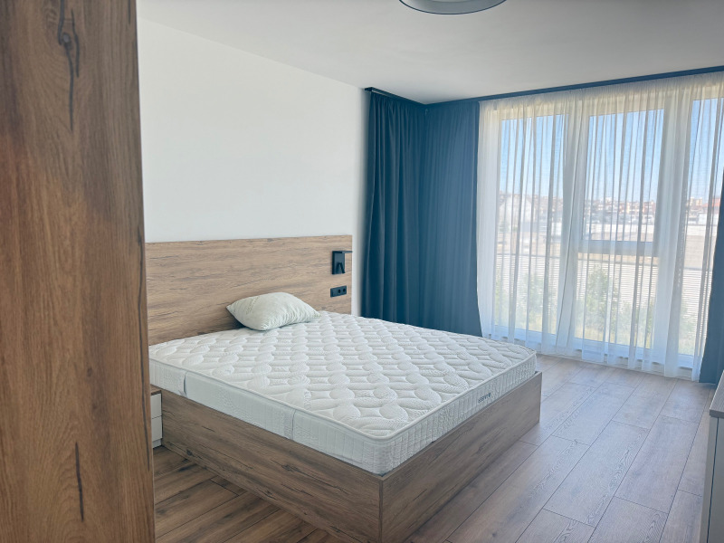 Til leje  1 soveværelse Sofia , Vitosha , 70 kvm | 94434207 - billede [6]
