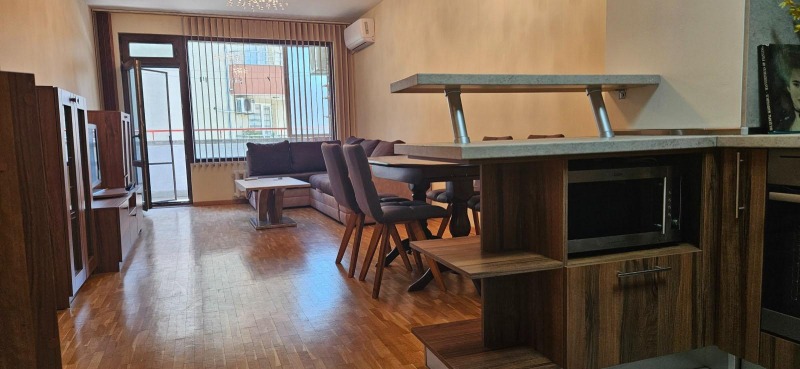 Vuokrattavana  1 makuuhuone Sofia , Belite brezi , 75 neliömetriä | 65281621 - kuva [2]