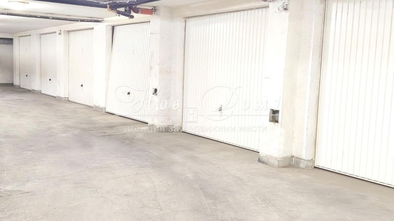 Дава под наем 3-СТАЕН, гр. София, Лозенец, снимка 11 - Апартаменти - 53597518