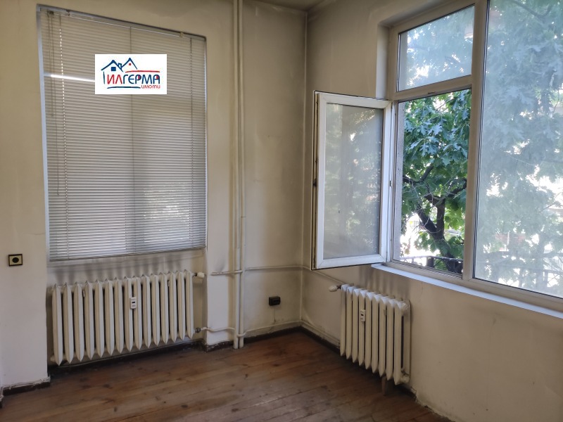 Te huur  Kantoor Sofia , Tsentar , 125 m² | 41352554 - afbeelding [6]