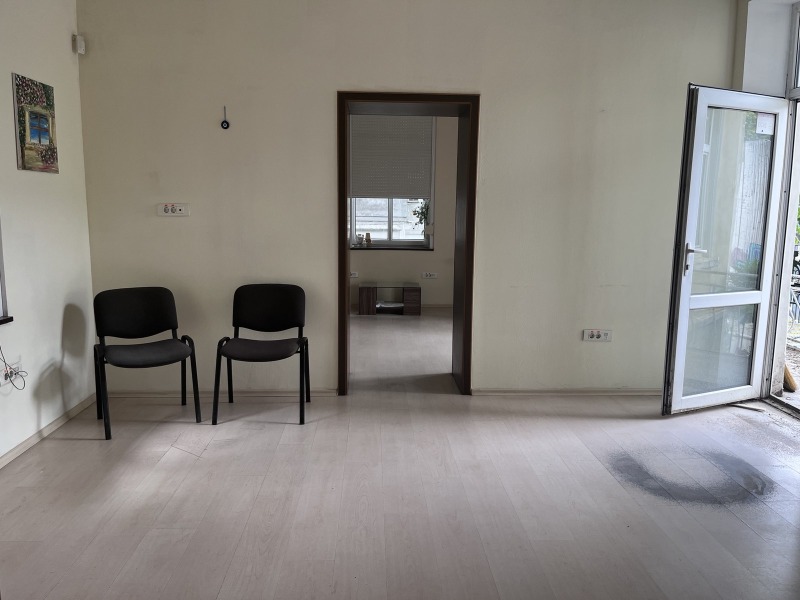 Te huur  Kantoor Varna , Tsentar , 83 m² | 93924558 - afbeelding [8]