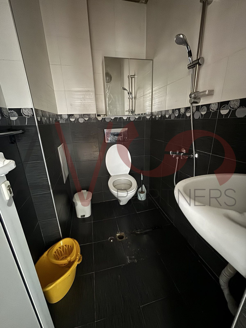 K pronájmu  1 ložnice Sofia , Banišora , 67 m2 | 68346154 - obraz [6]