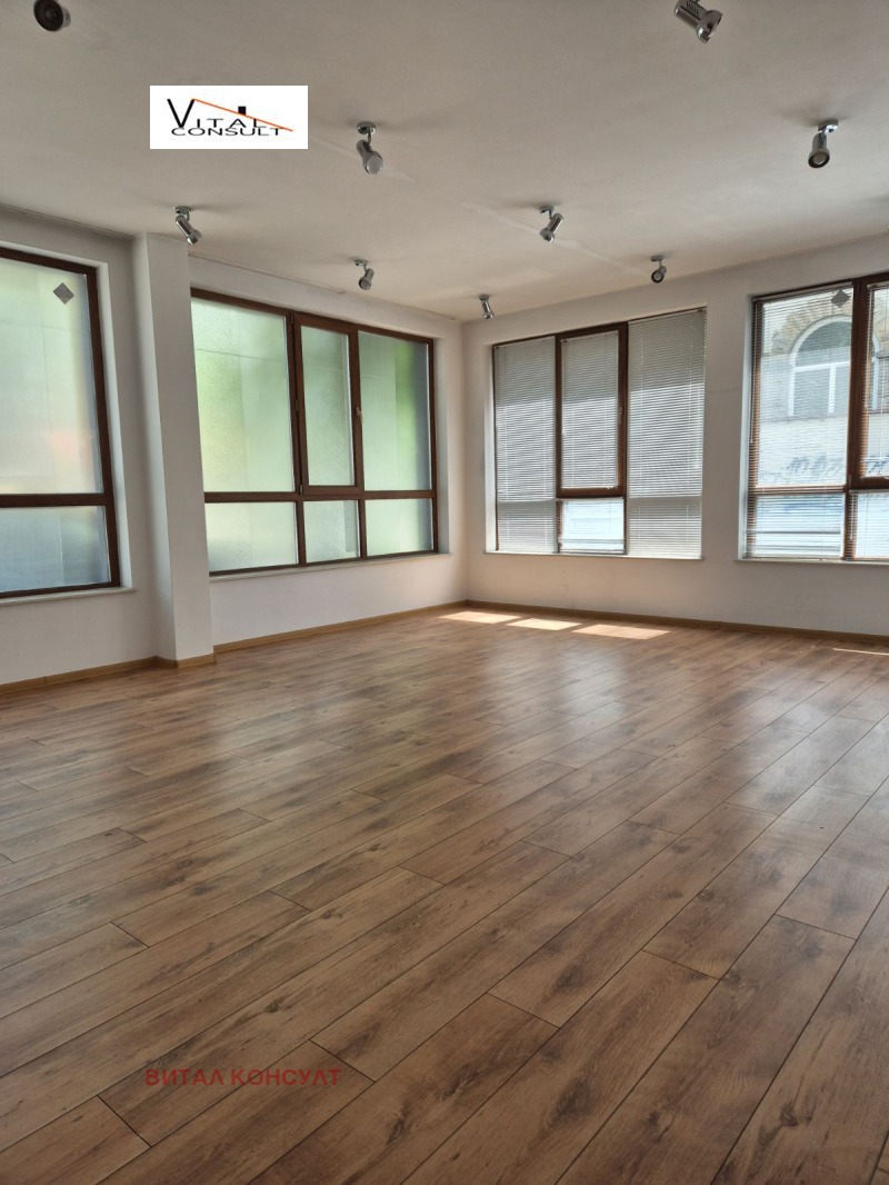 Para alugar  Escritório Sofia , Poduiane , 42 m² | 45084670 - imagem [2]