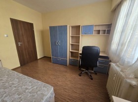 2 chambres Iztok, Sofia 8