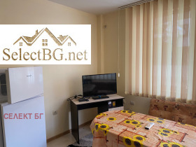2-стаен град Велико Търново, Акация 14