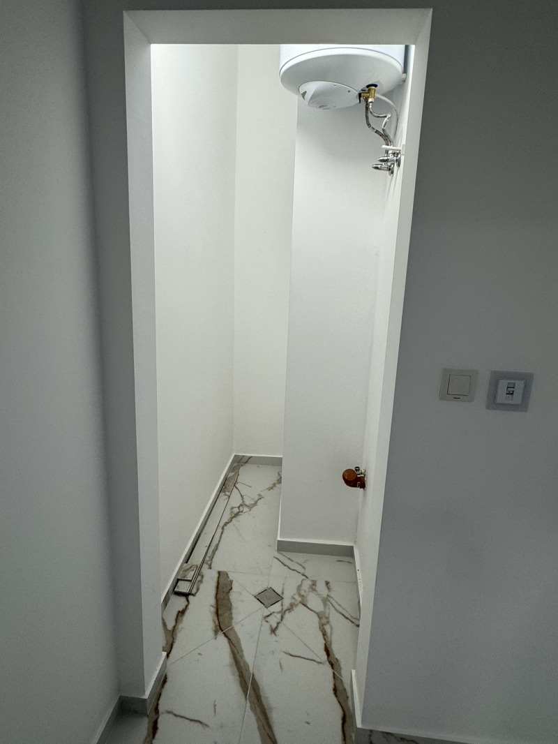 Издаје се  2 спаваће собе Софија , Центар , 74 м2 | 34339219 - слика [11]