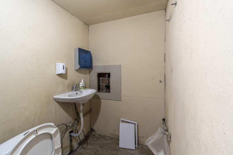 De inchiriat  Magazin Sofia , Ovcia cupel 2 , 159 mp | 50523033 - imagine [13]