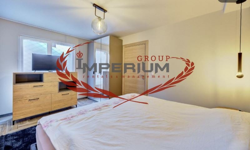 En renta  1 dormitorio Varna , Koljozen pazar , 50 metros cuadrados | 55069658 - imagen [5]