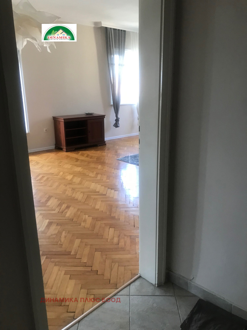 Издаје се  2 спаваће собе Софија , Медицинска академија , 130 м2 | 52892024 - слика [6]