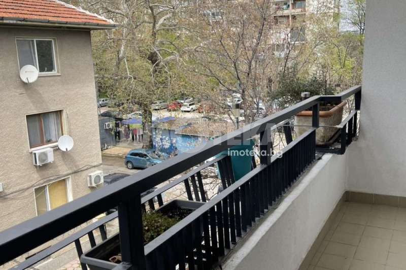 Kiadó  2 hálószobás Plovdiv , Marasa , 70 négyzetméter | 56226687 - kép [12]