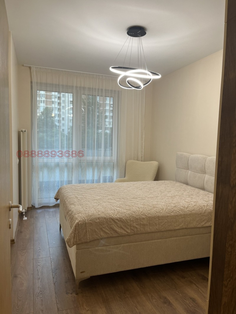 Zu vermieten  2 Schlafzimmer Sofia , Zona B-18 , 99 qm | 17078157 - Bild [4]