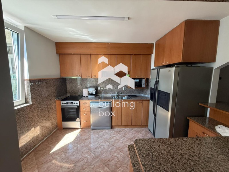 Te huur  2 slaapkamers Sofia , Tsentar , 160 m² | 41642442